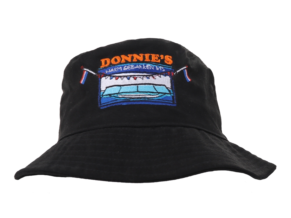 Warm gebakken vis Buckethat Zwart