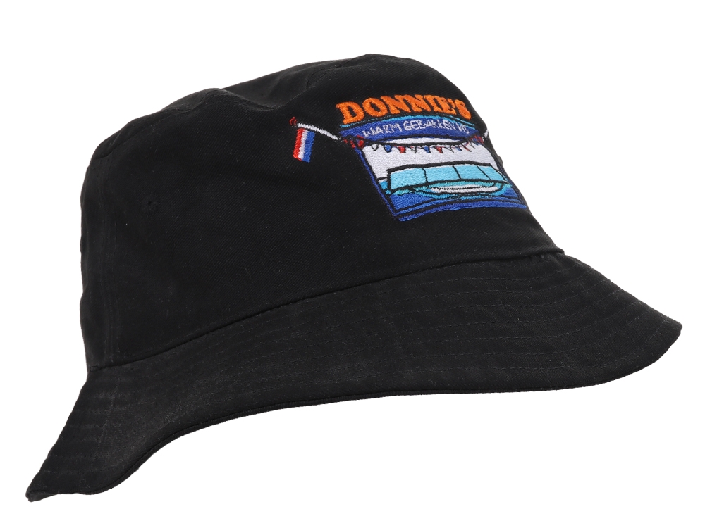 Warm gebakken vis Buckethat Zwart